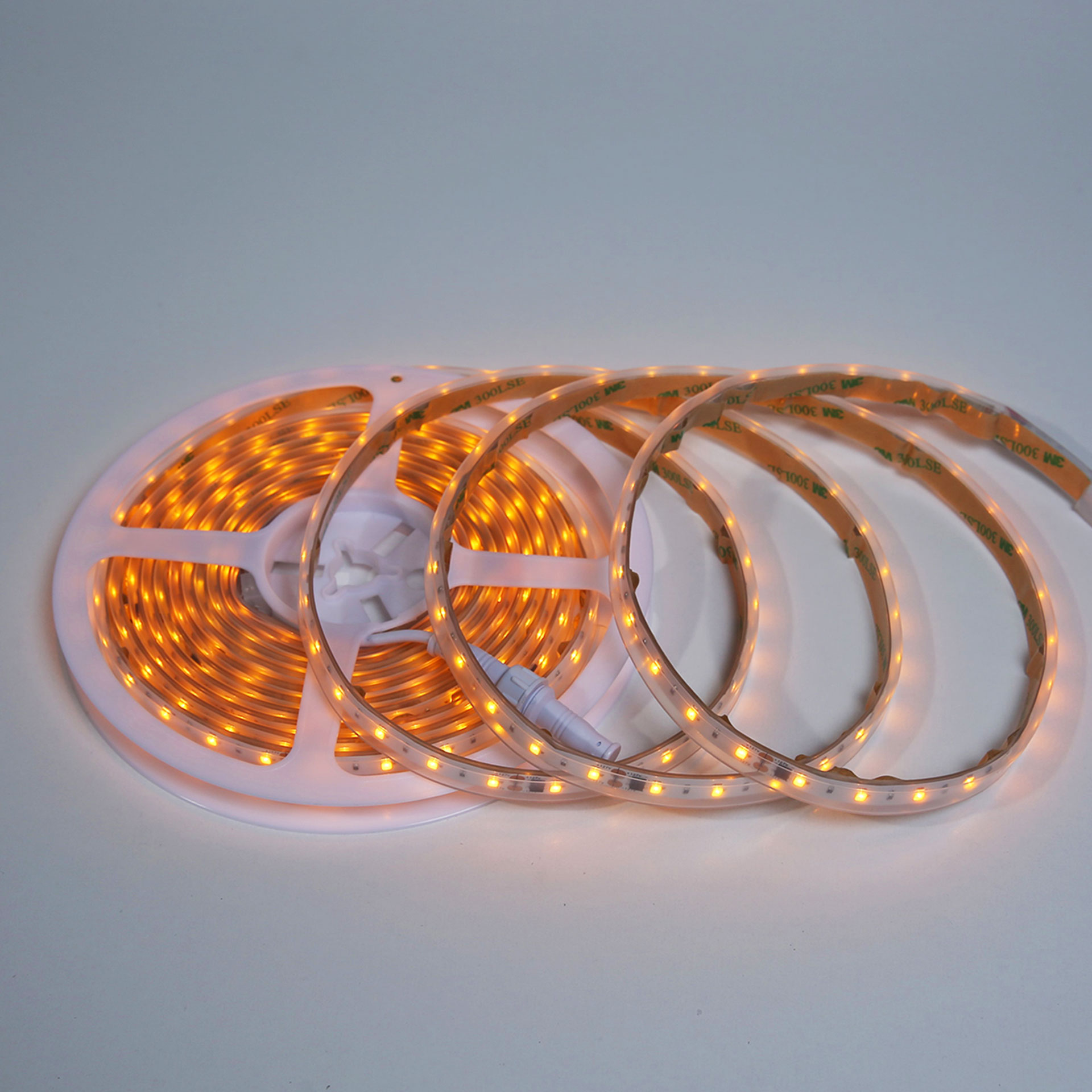 Tira Flexible 60 Leds X Metro, 2835 SMD 127 V, Exterior