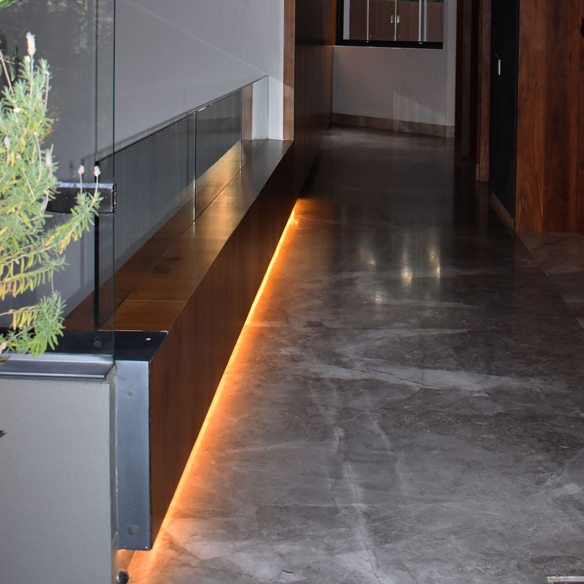 Tira Flexible 60 Leds X Metro, 2835 SMD 127 V, Exterior