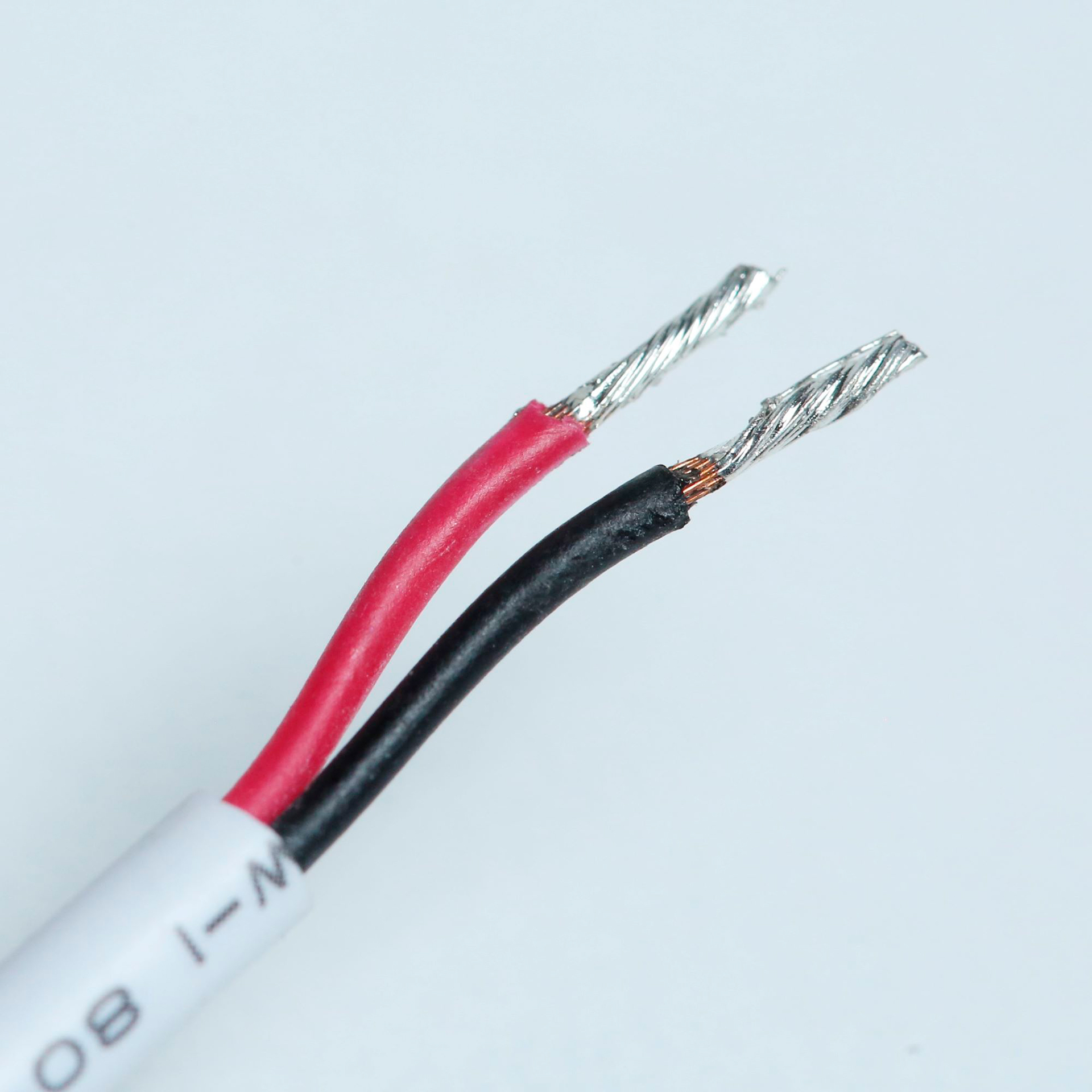 Cable c/conector de presión y terminación hembra para tiras 3528 SMD