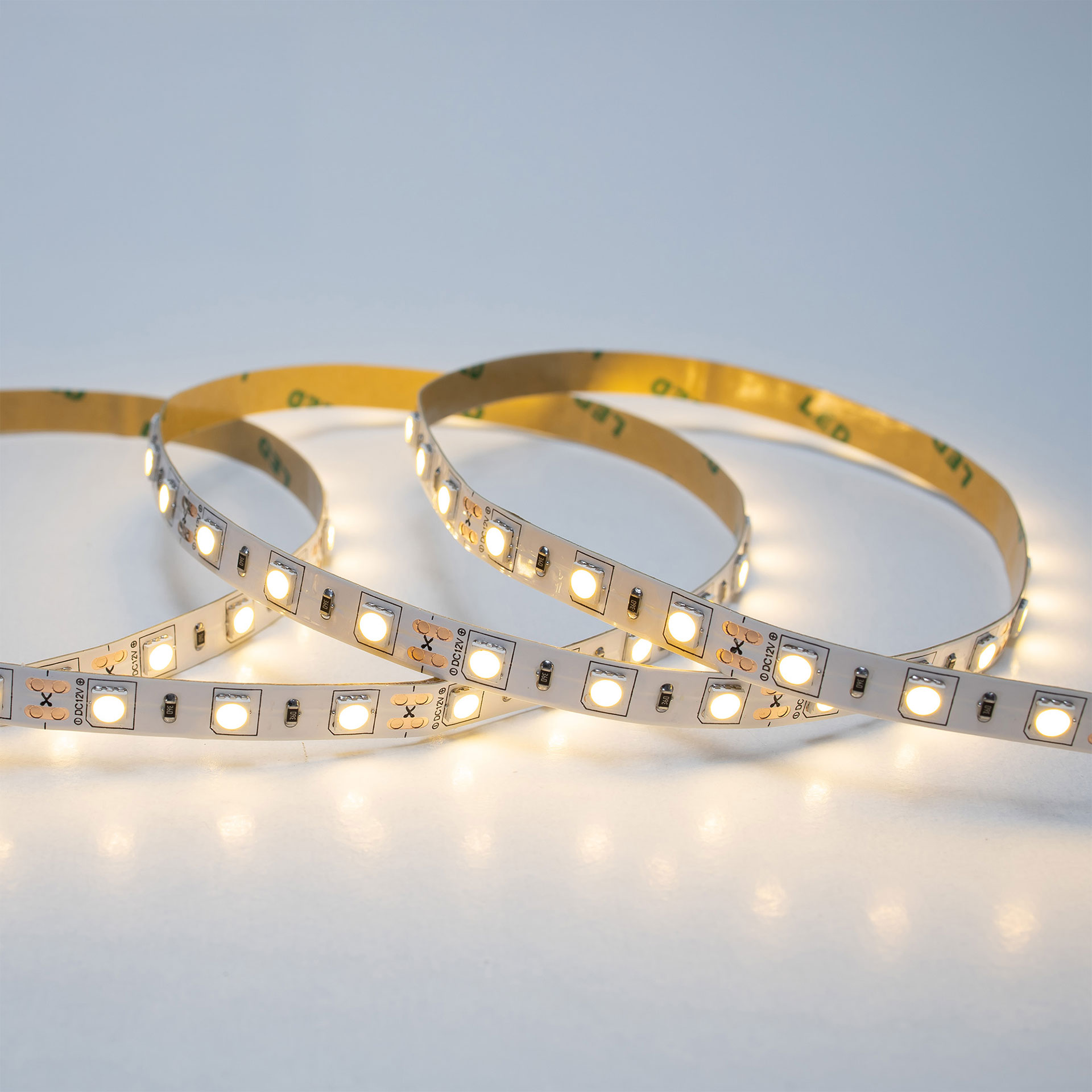 Tira Flexible 60 Leds por Metro, 5050 SMD, Interior blanco cálido