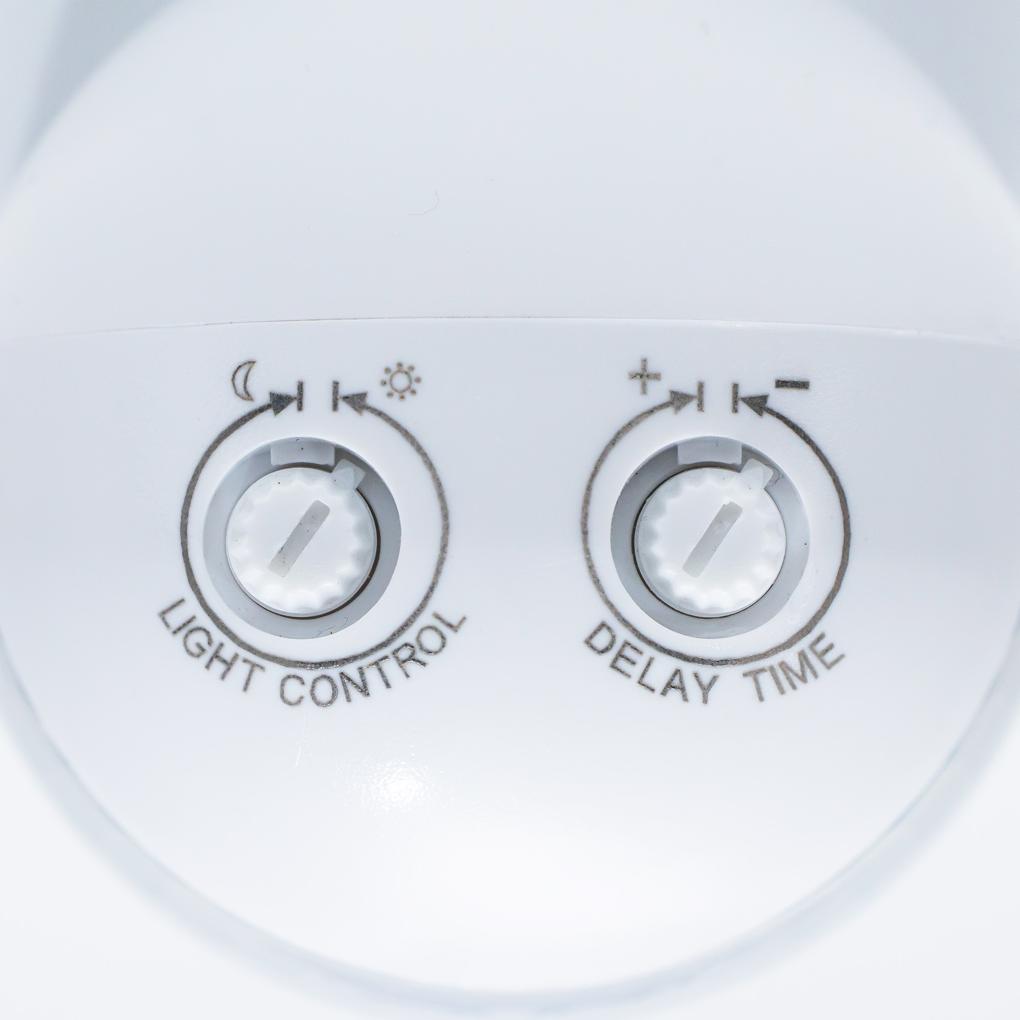 Sensor de movimiento infrarrojo para pared  uso interior - Exterior