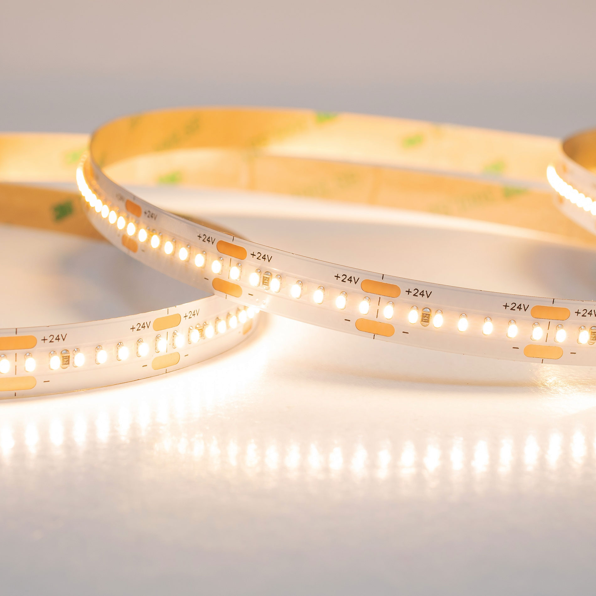 TIRA FLEXIBLE 280 LEDS POR METRO, 2110 SMD, INTERIOR / BLANCO CALIDO