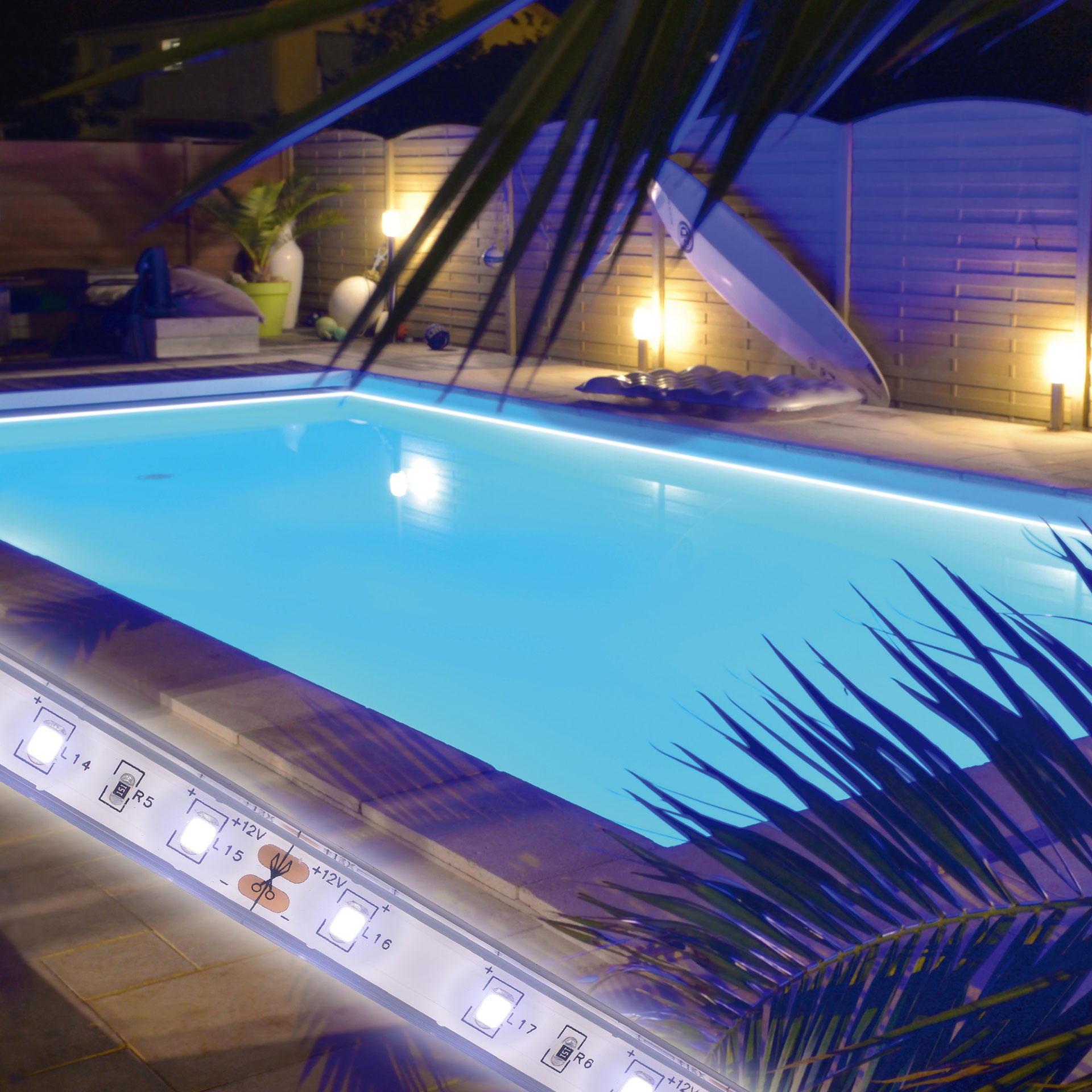 Tira Flexible 60 Leds por Metro, 2835 SMD, Sumergible