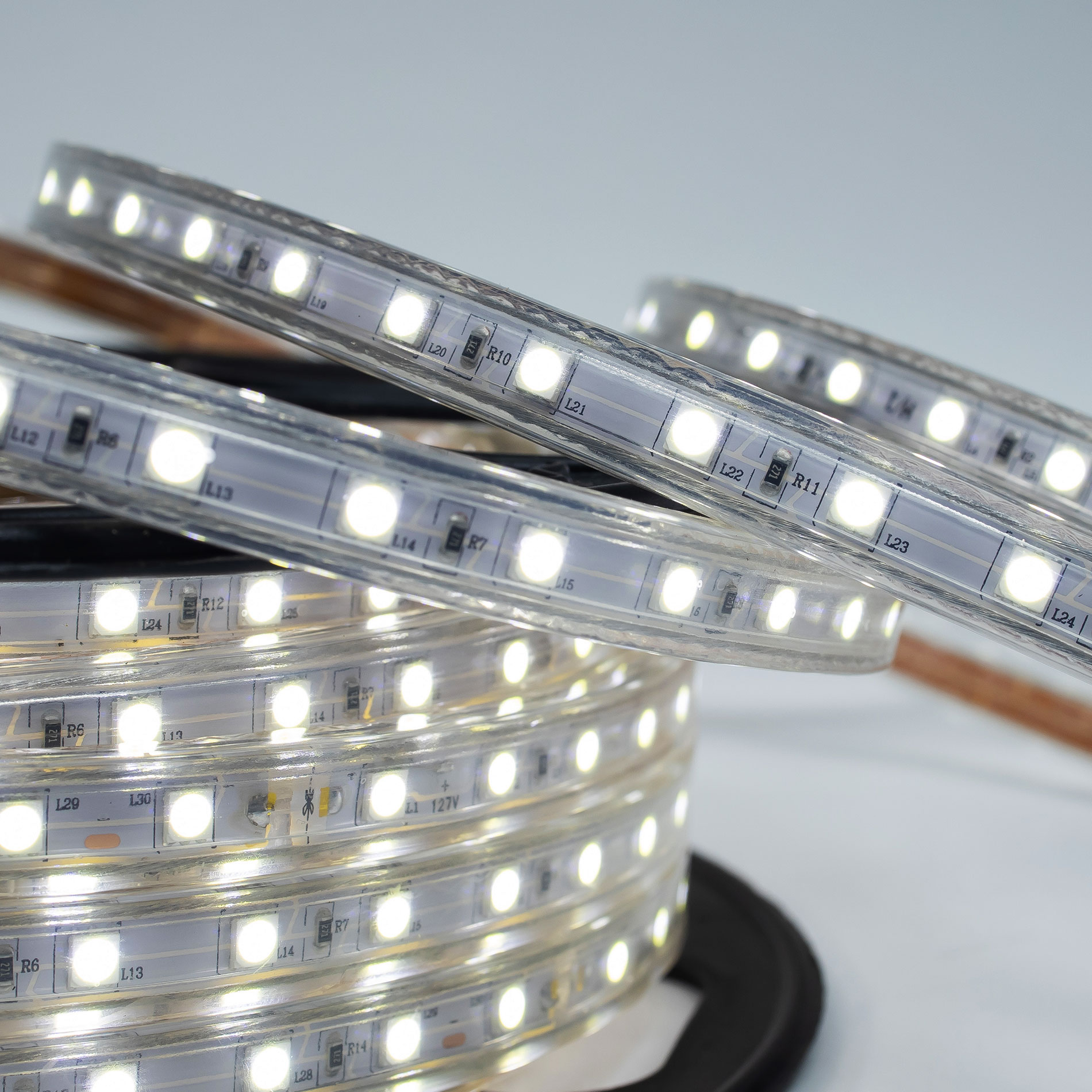 MANGUERA DE LED 5050 SMD 127V / LUZ DE DÍA